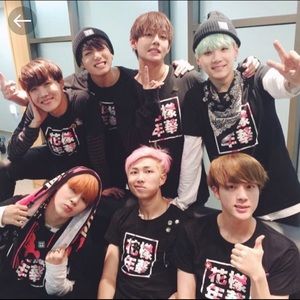 BTS HYYH pt 2 on Stage prologue concert T-shirt